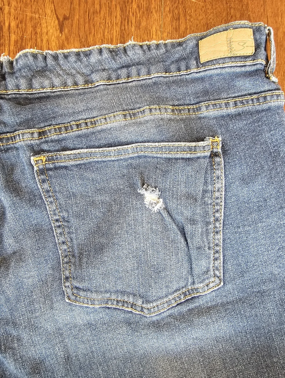 Supplies Women Jeans Distress Blue Mid Rise Vintage Peg Size 22W